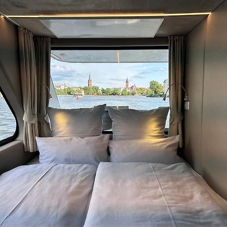 Nena Hausboot Hotel Berlin Luaran gambar