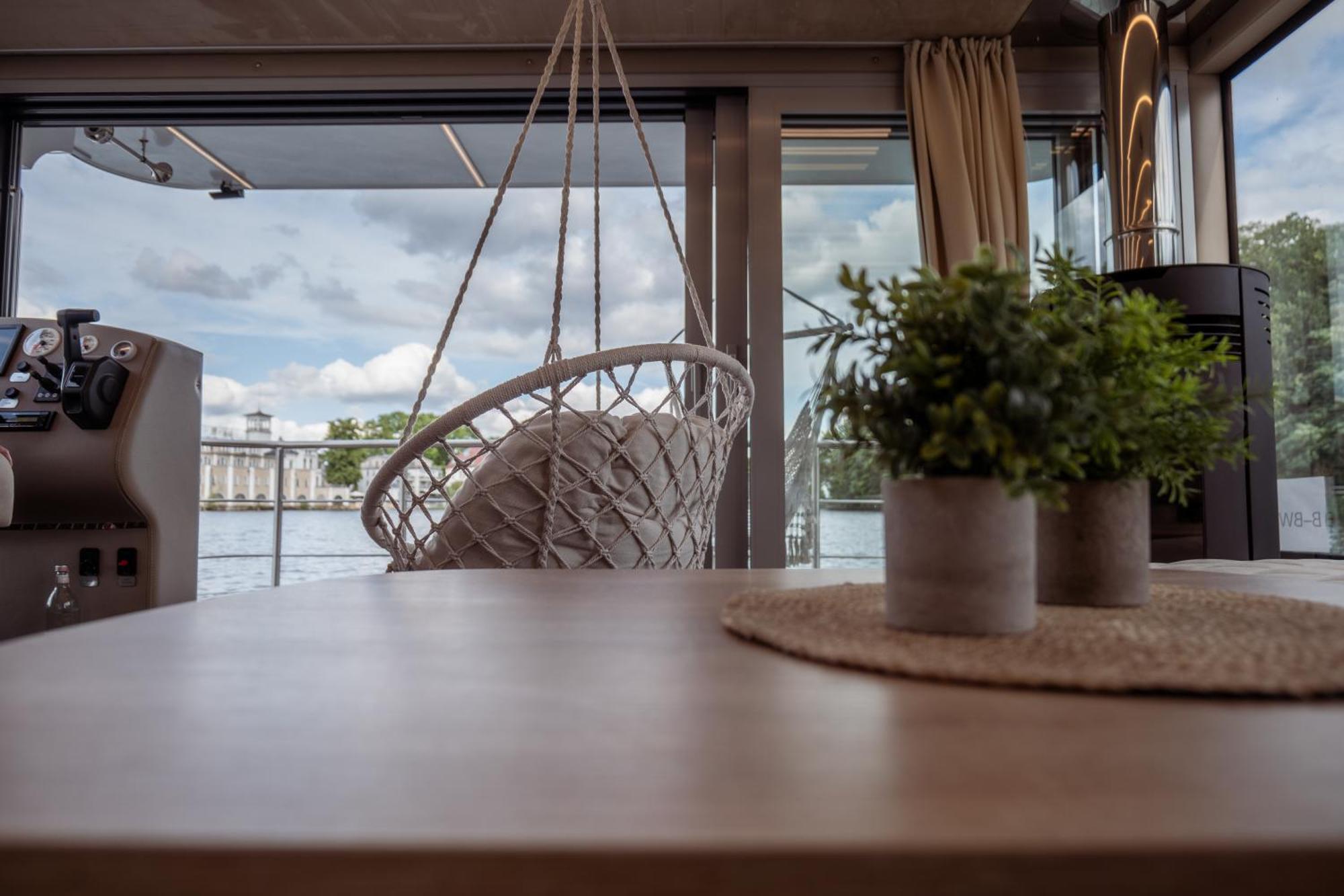 Nena Hausboot Hotel Berlin Luaran gambar